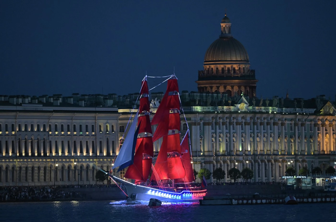 Санкт-Петербург представит экспозицию через призму национальных проектов
