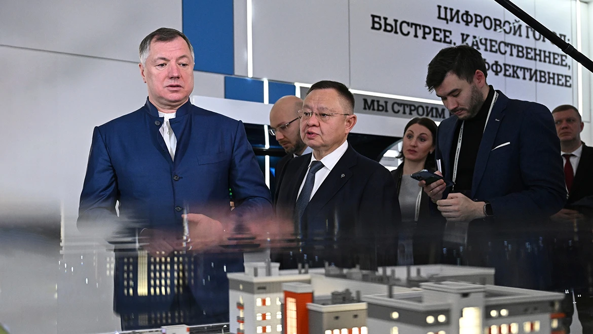 Более миллиарда квадратных метров до 2030 года: на выставке "Россия" рассказали о планах строительной отрасли