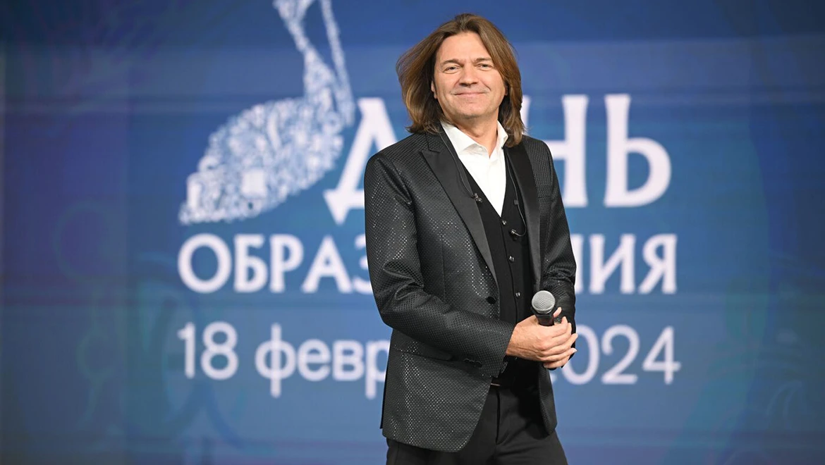 Teacher fashion with Dmitry Malikov: a fashion show was held at the RUSSIA EXPO