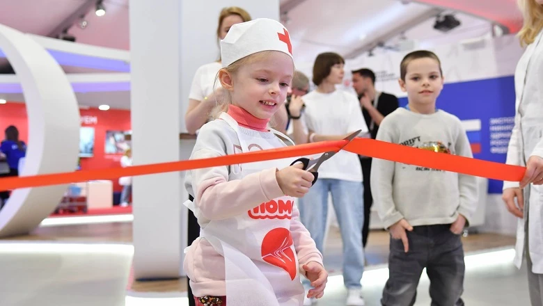 На выставке "Россия" открыли уголок юного доктора
