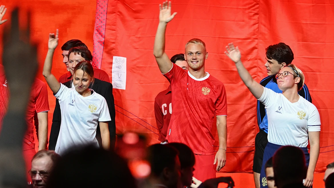 New uniform of the national football team presented at the RUSSIA EXPO