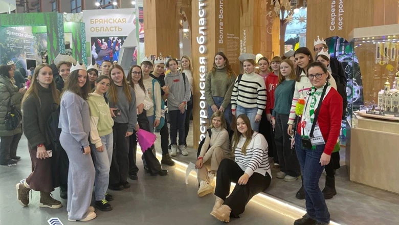 Более 4,8 тысячи школьников и студентов из Костромской области посетили выставку "Россия"