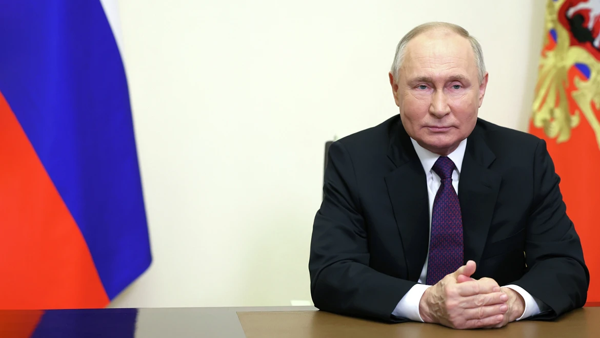 Владимир Путин направил приветствие участникам церемонии вручения премии «Знание» на выставке "Россия"