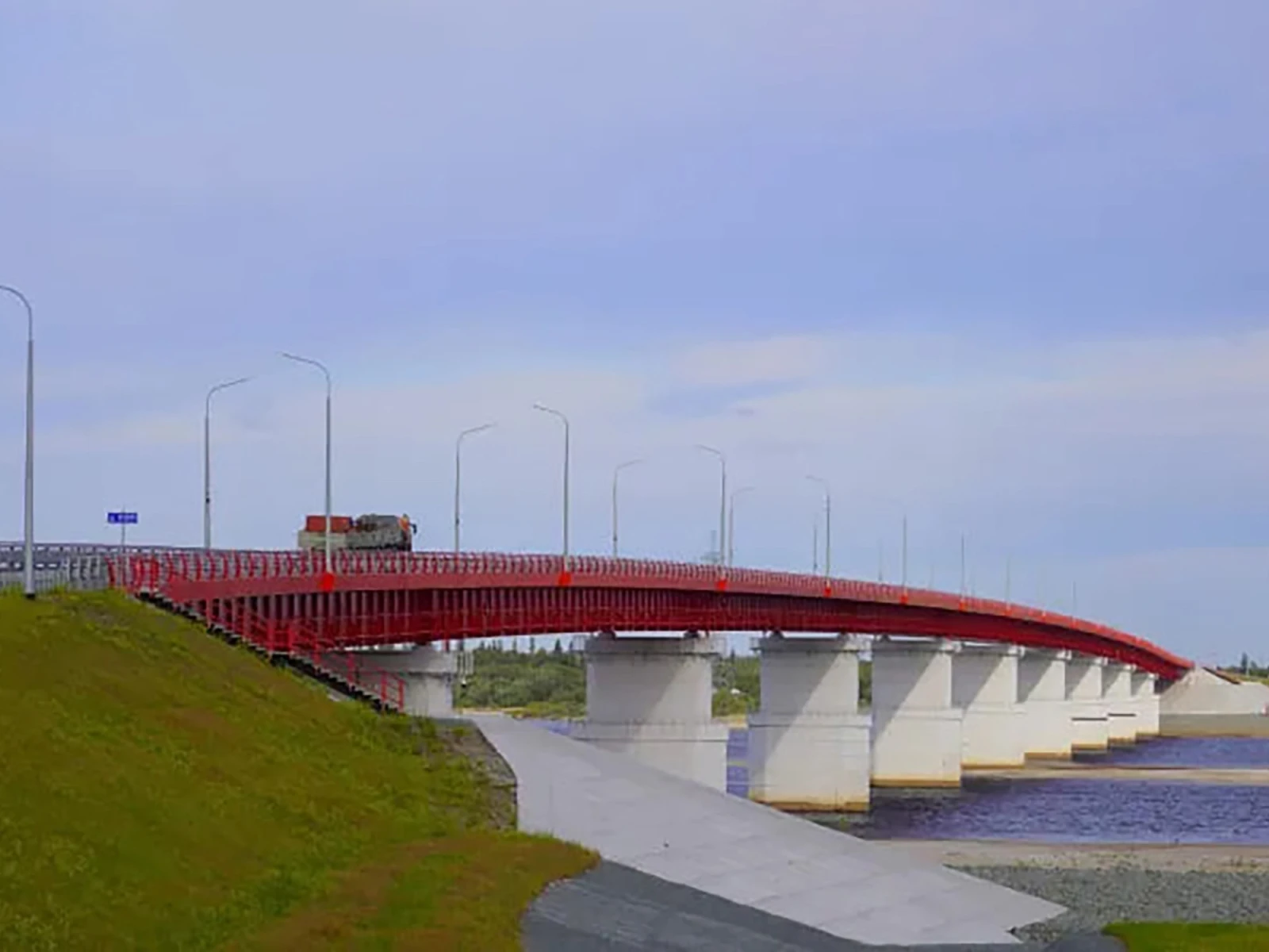 Пуровский мост попал в список самых значимых объектов России