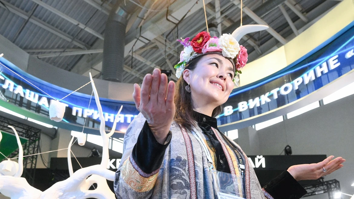 Могучий Байкал и передовые предприятия: Иркутская область заявила о себе на выставке "Россия"