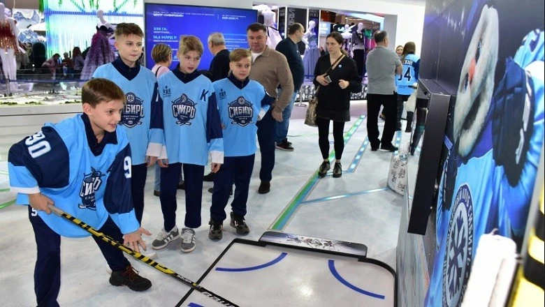 Трюки на сноуборде, хоккей и аукцион для детей: как необычно провести время всей семьей