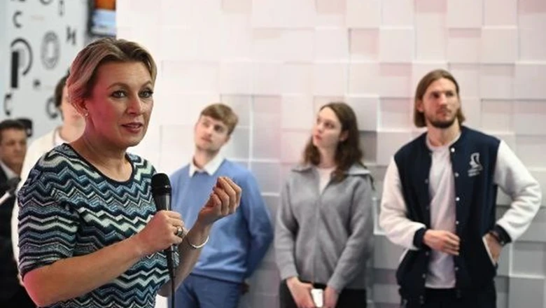 Maria Zakharova met with Samara students on the eve of Diplomatic Worker's Day