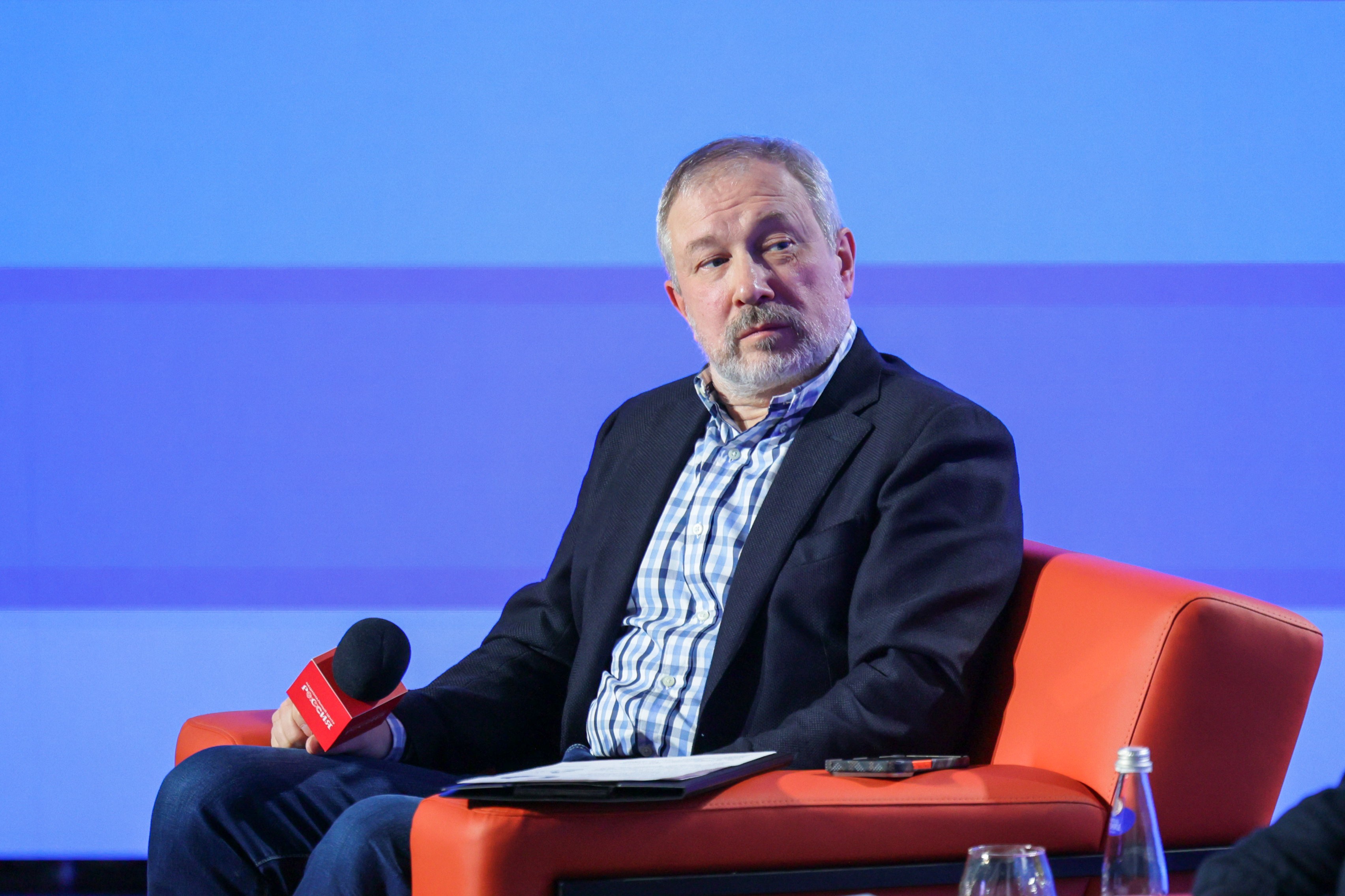 Literary Club "What to Read?!": Celebrating the 200th anniversary of Saltykov-Shchedrin's birth
