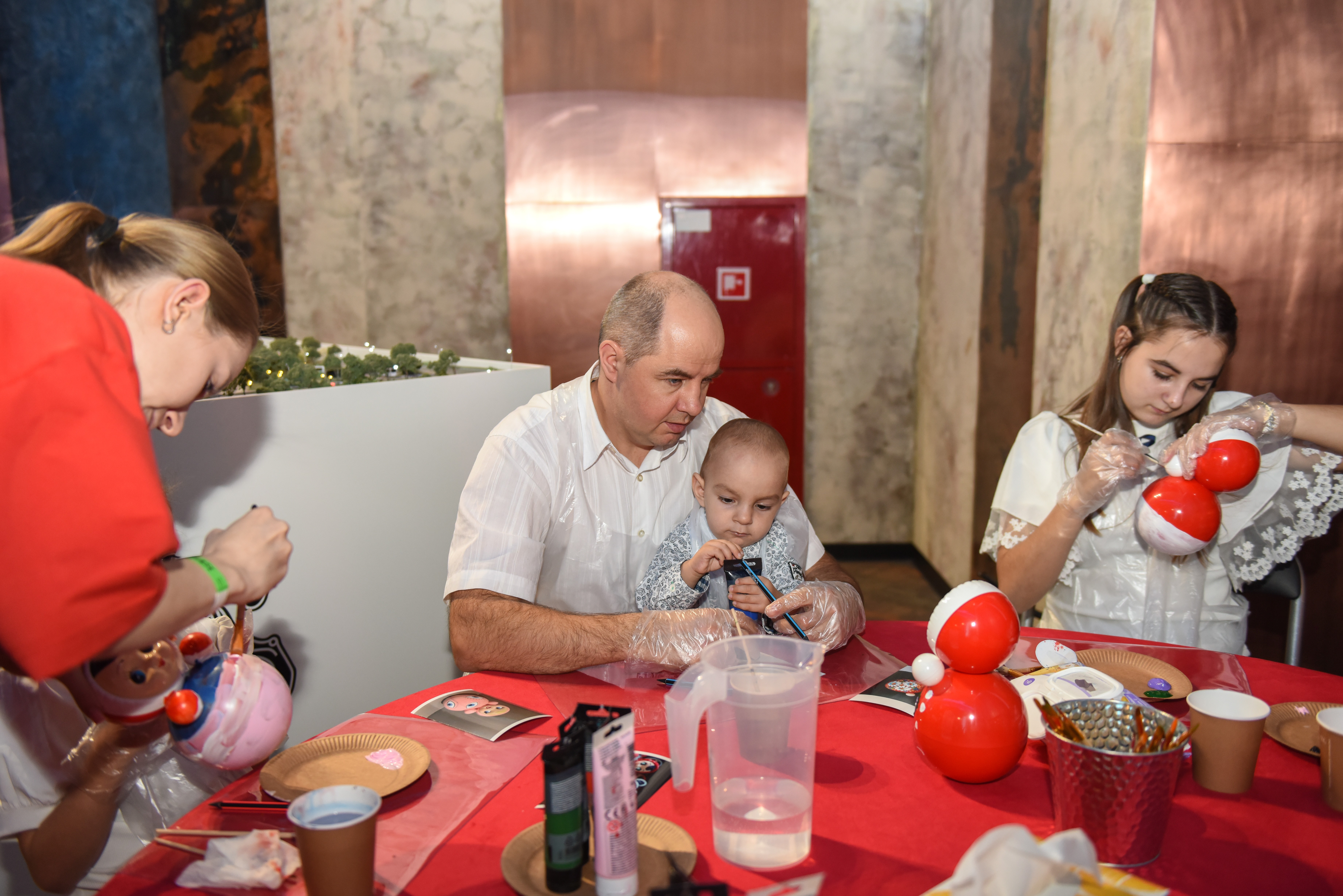 Roly-poly painting workshop