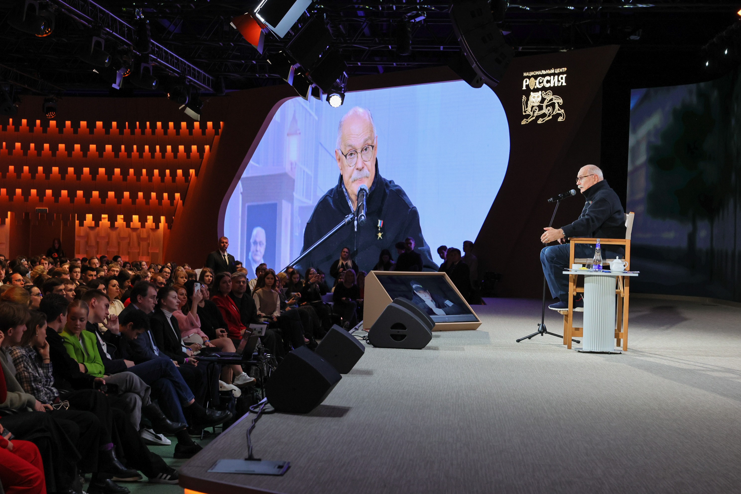 Nikita Mikhalkov meets creative youth at the National Centre RUSSIA