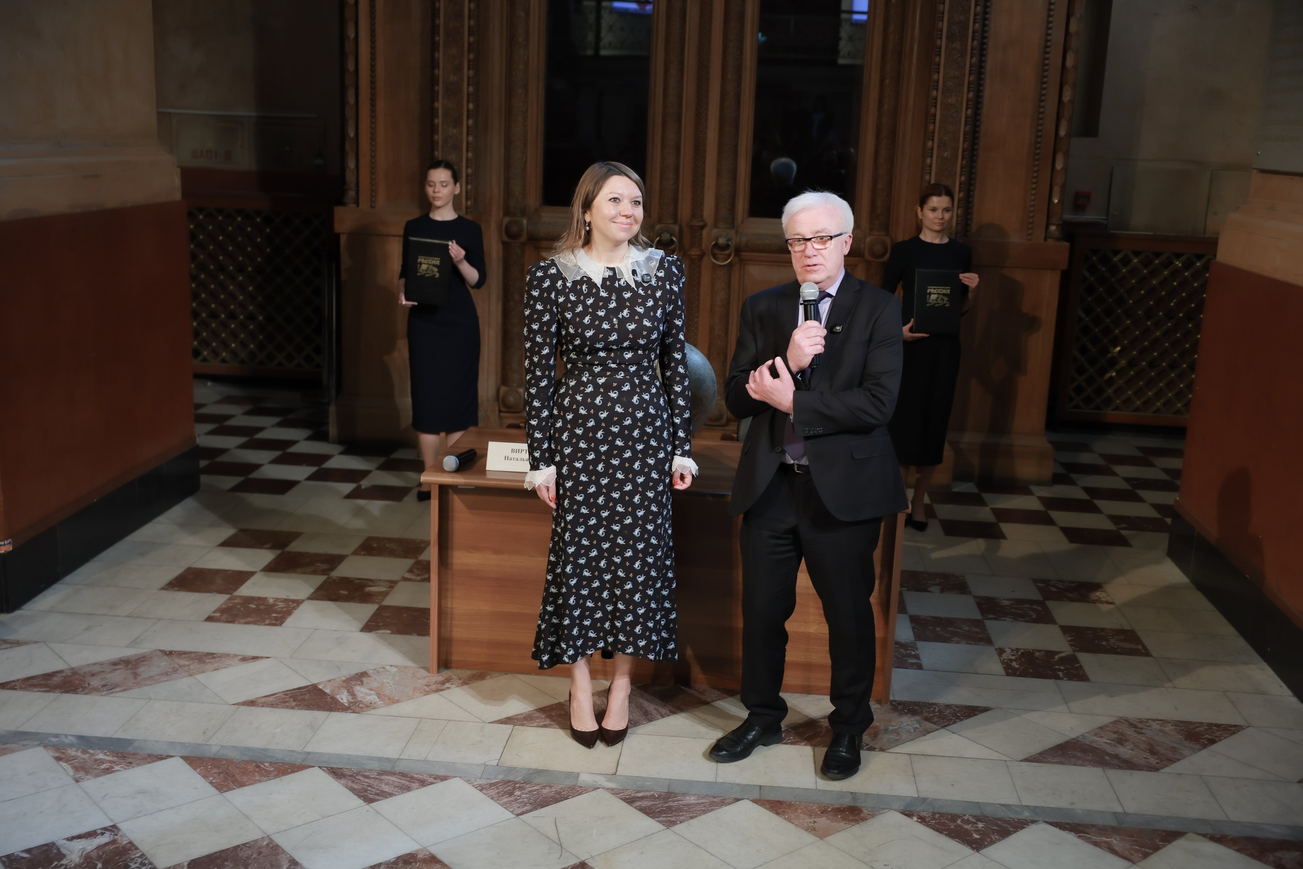 Signing ceremony of an agreement between the National Centre RUSSIA and the State Historical Museum