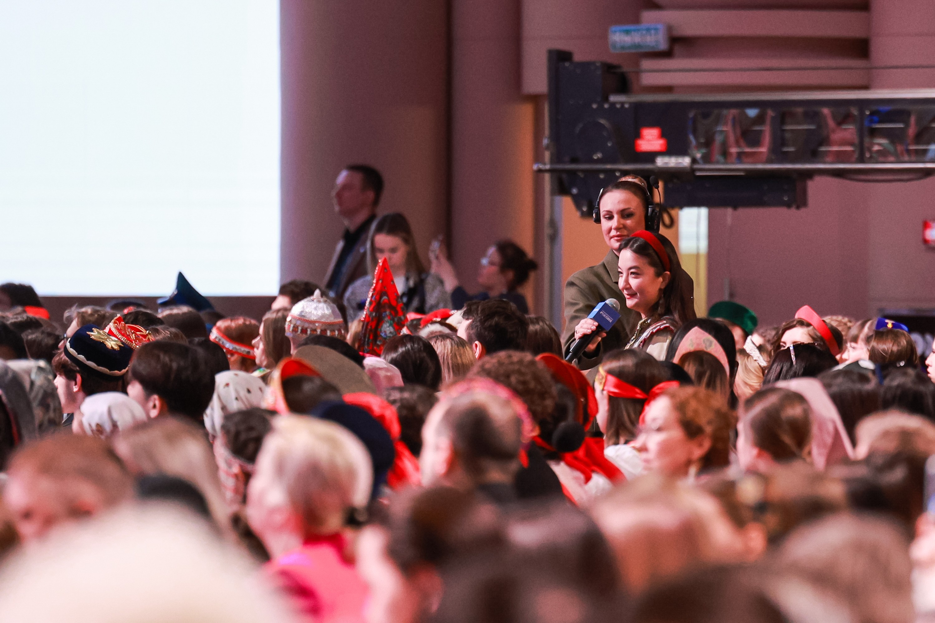 Opening of the Year of Unity of the Peoples of Russia. Marathon of the Russian society Znanie 