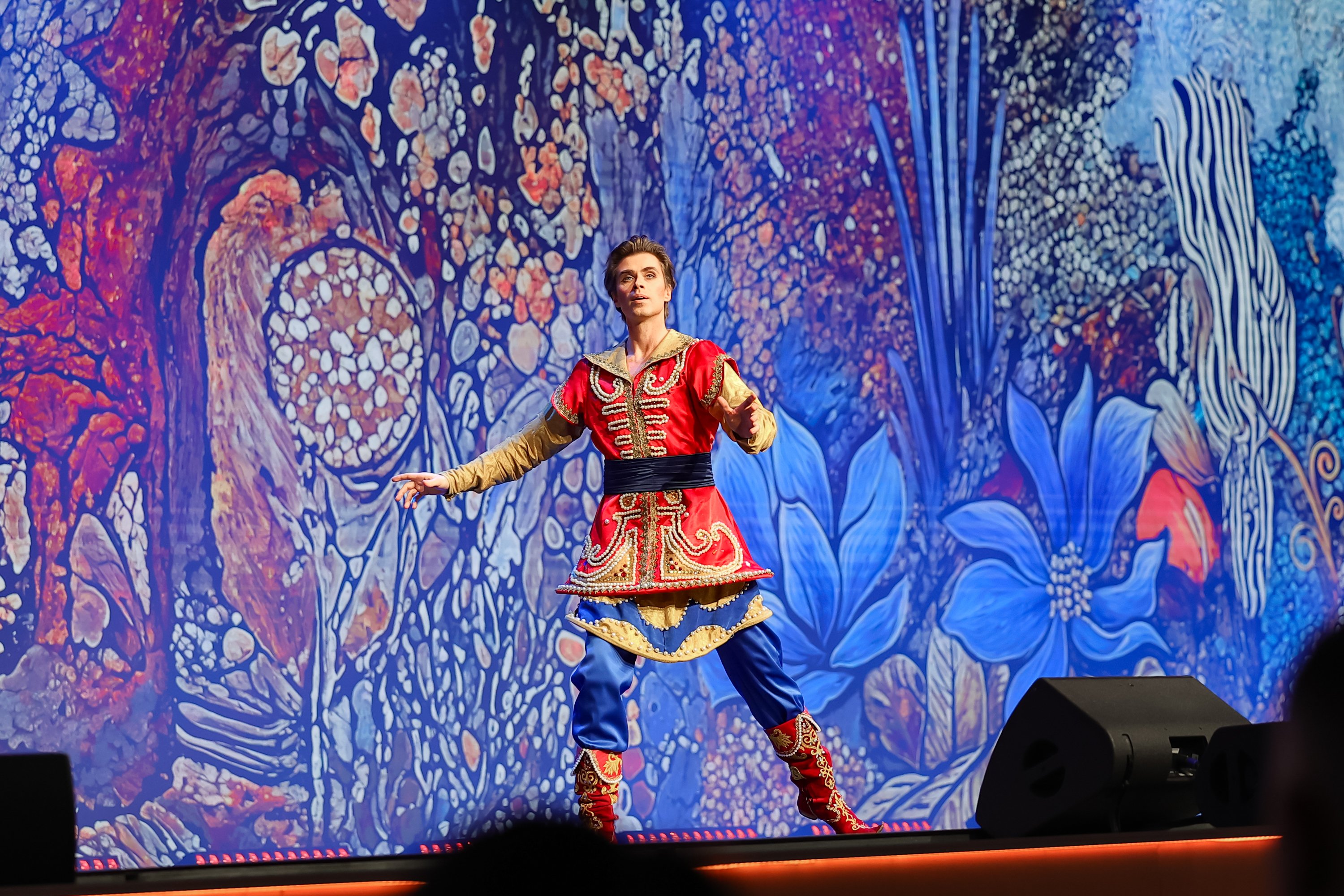 Premiere of the multi-genre production 