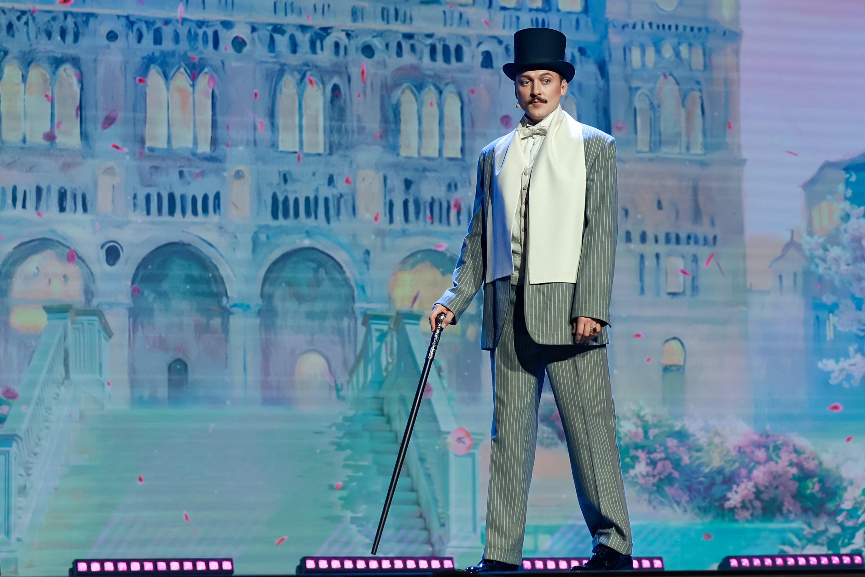 Premiere of the multi-genre production 