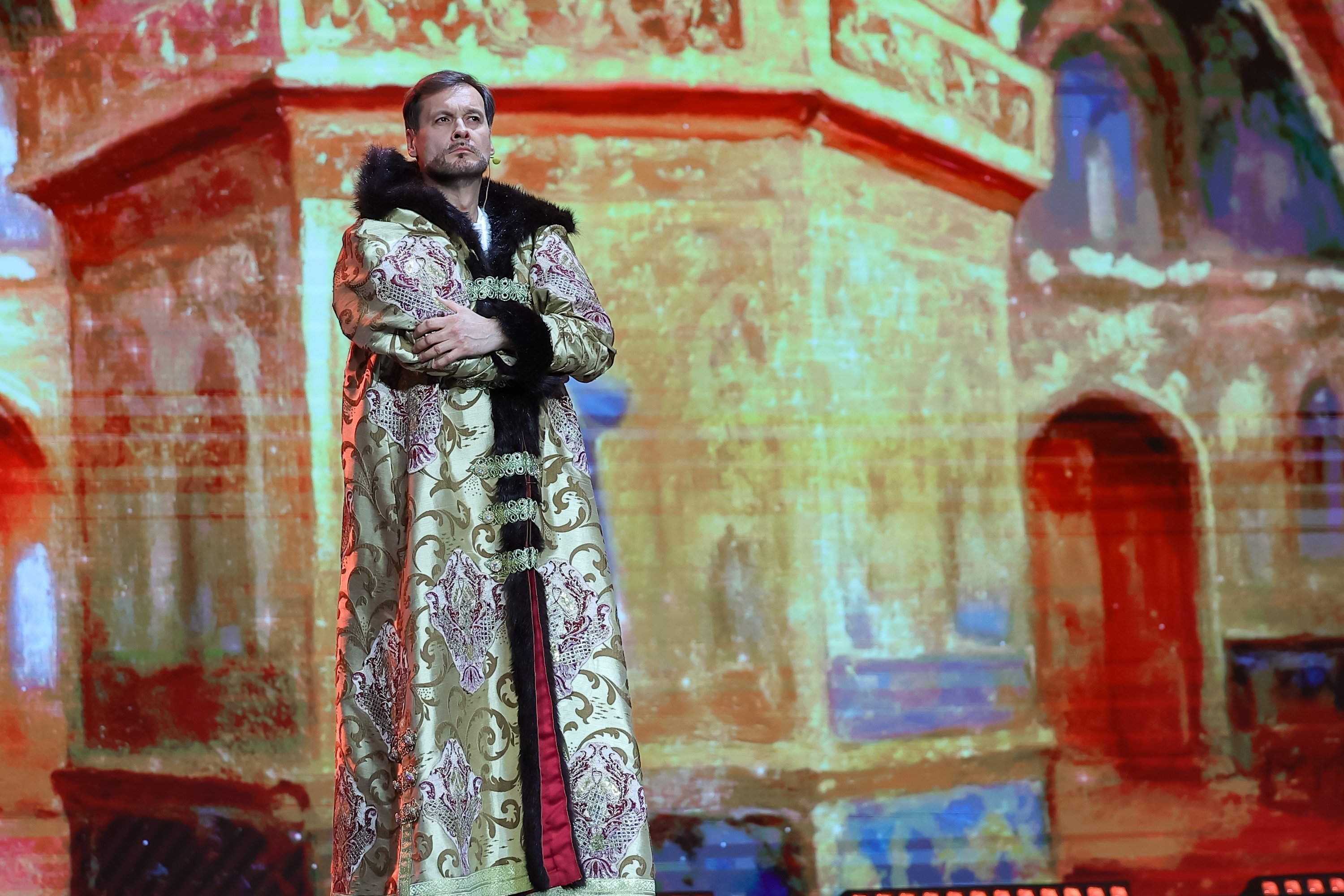 Premiere of the multi-genre production 