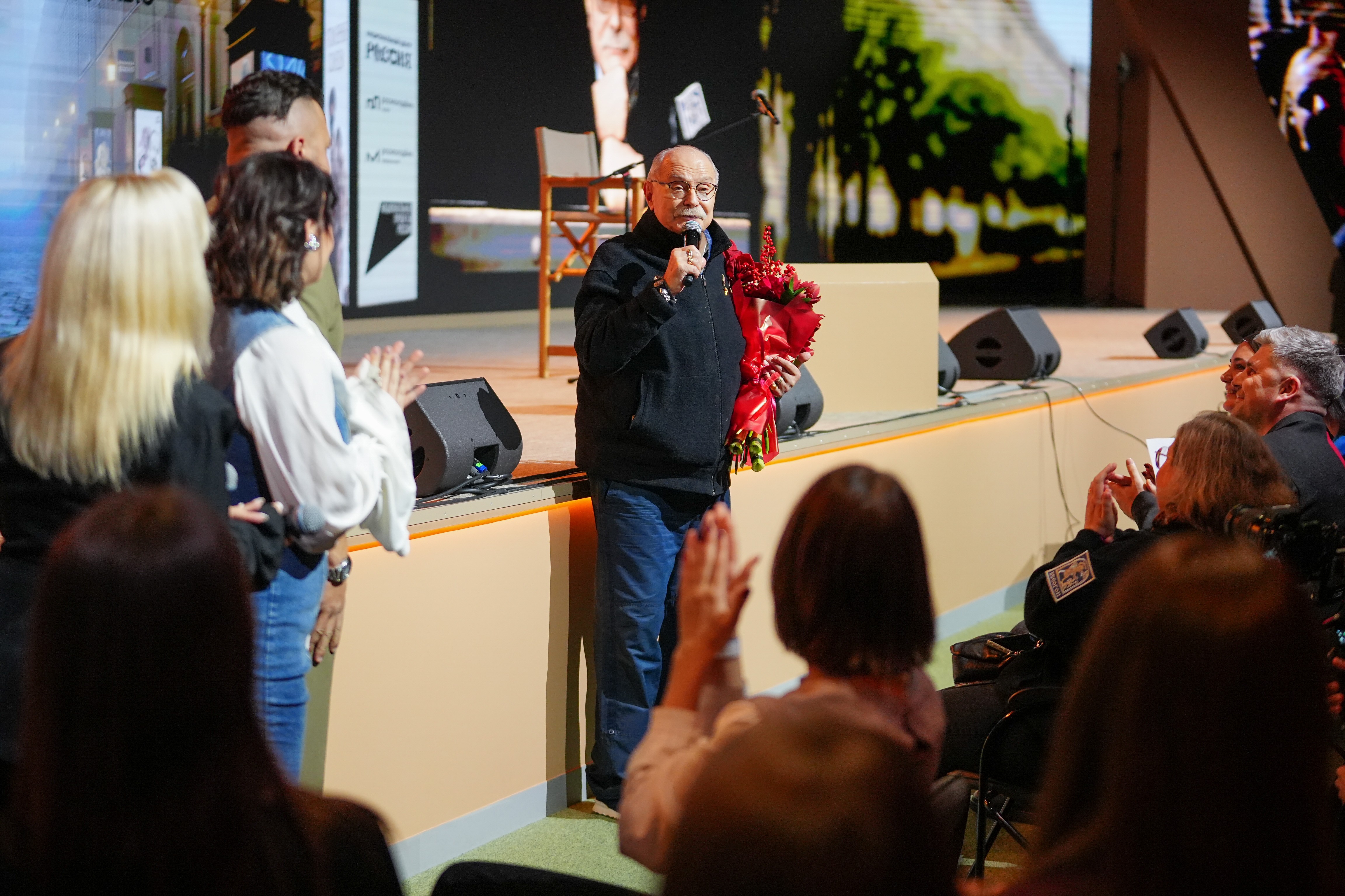 Nikita Mikhalkov meets creative youth at the National Centre RUSSIA