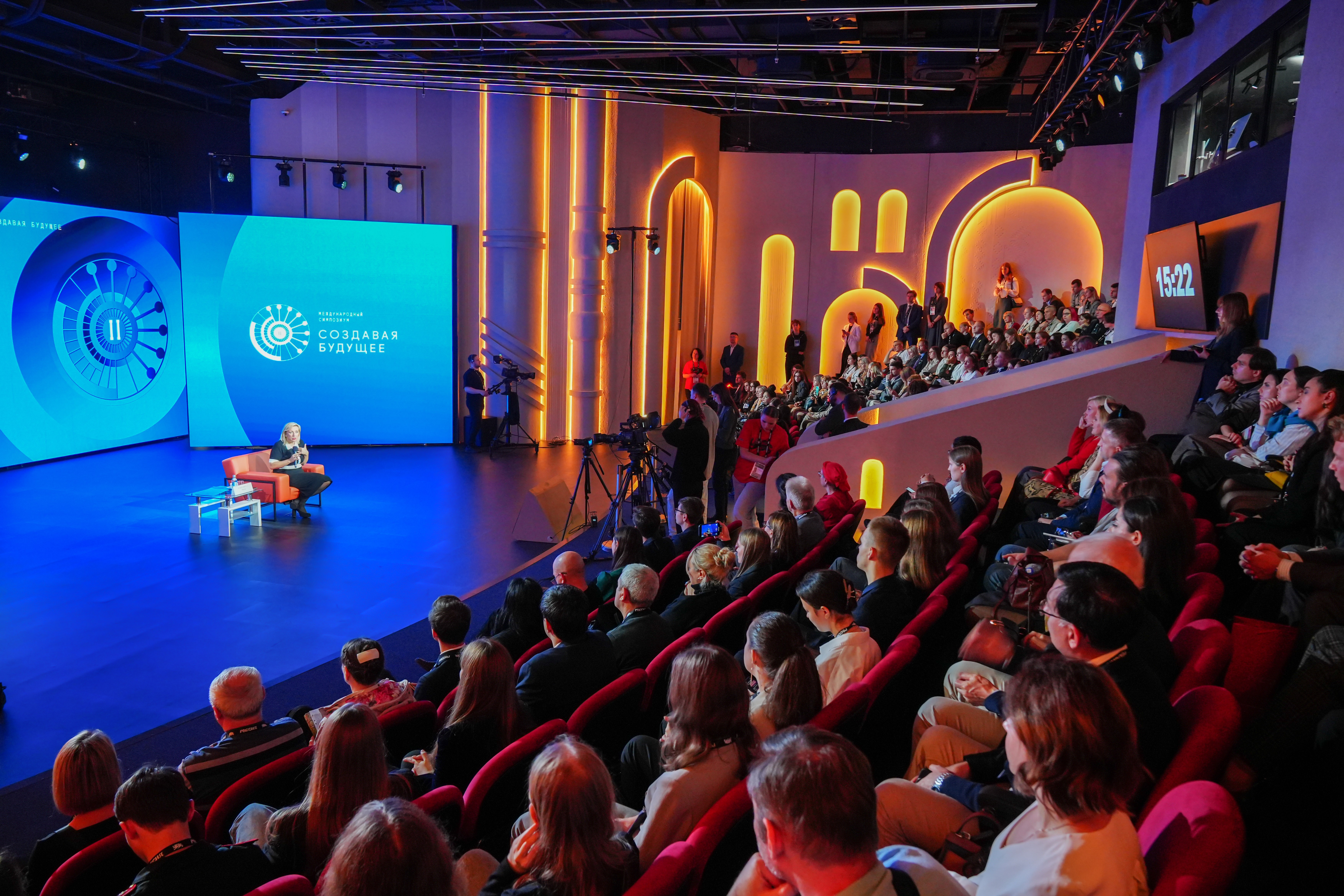 The evolution of public diplomacy: from traditional communications to digital storytelling