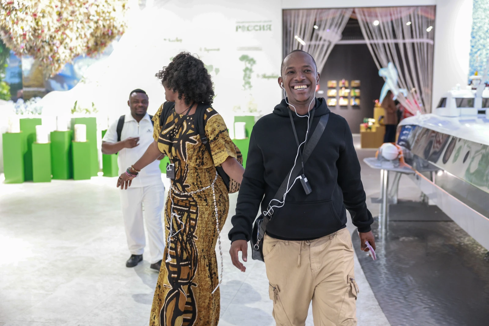 "Russia — Africa: New Media Meanings" - blog tour and opening
