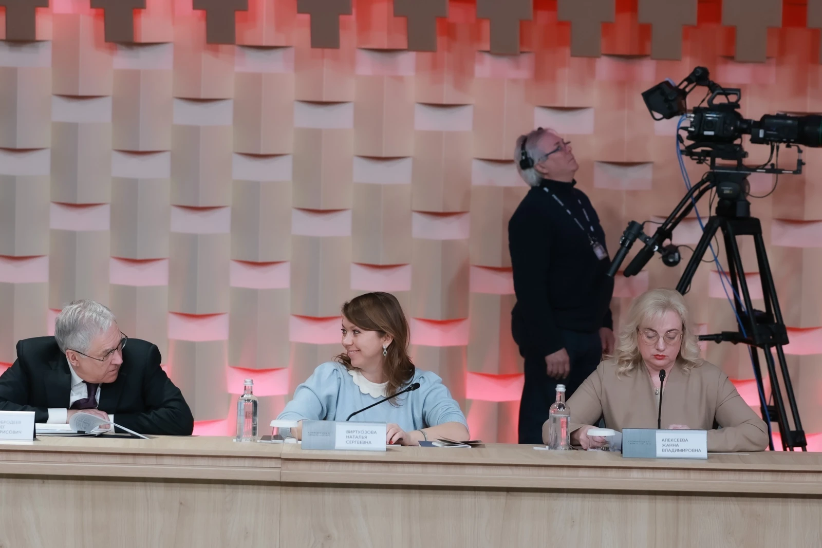 Meeting of the Organising Committee for the preparation and celebration of the 80th formation anniversary of the Kaliningrad region