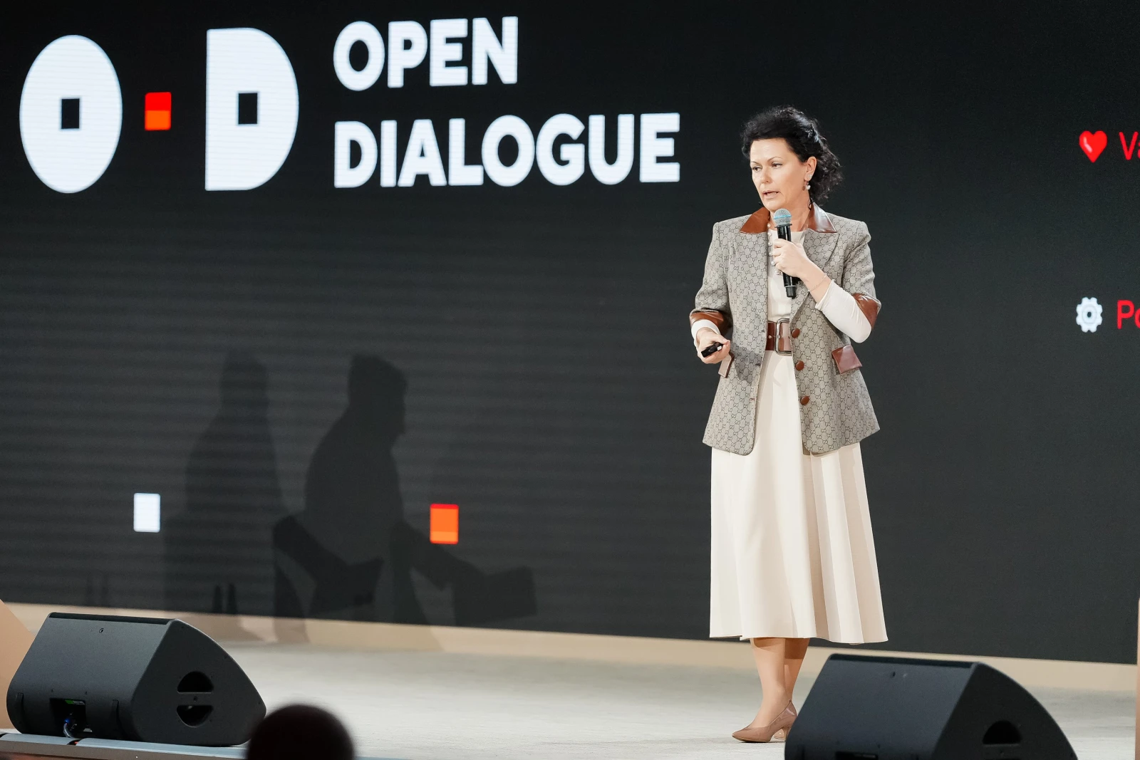 II Open Dialogue 