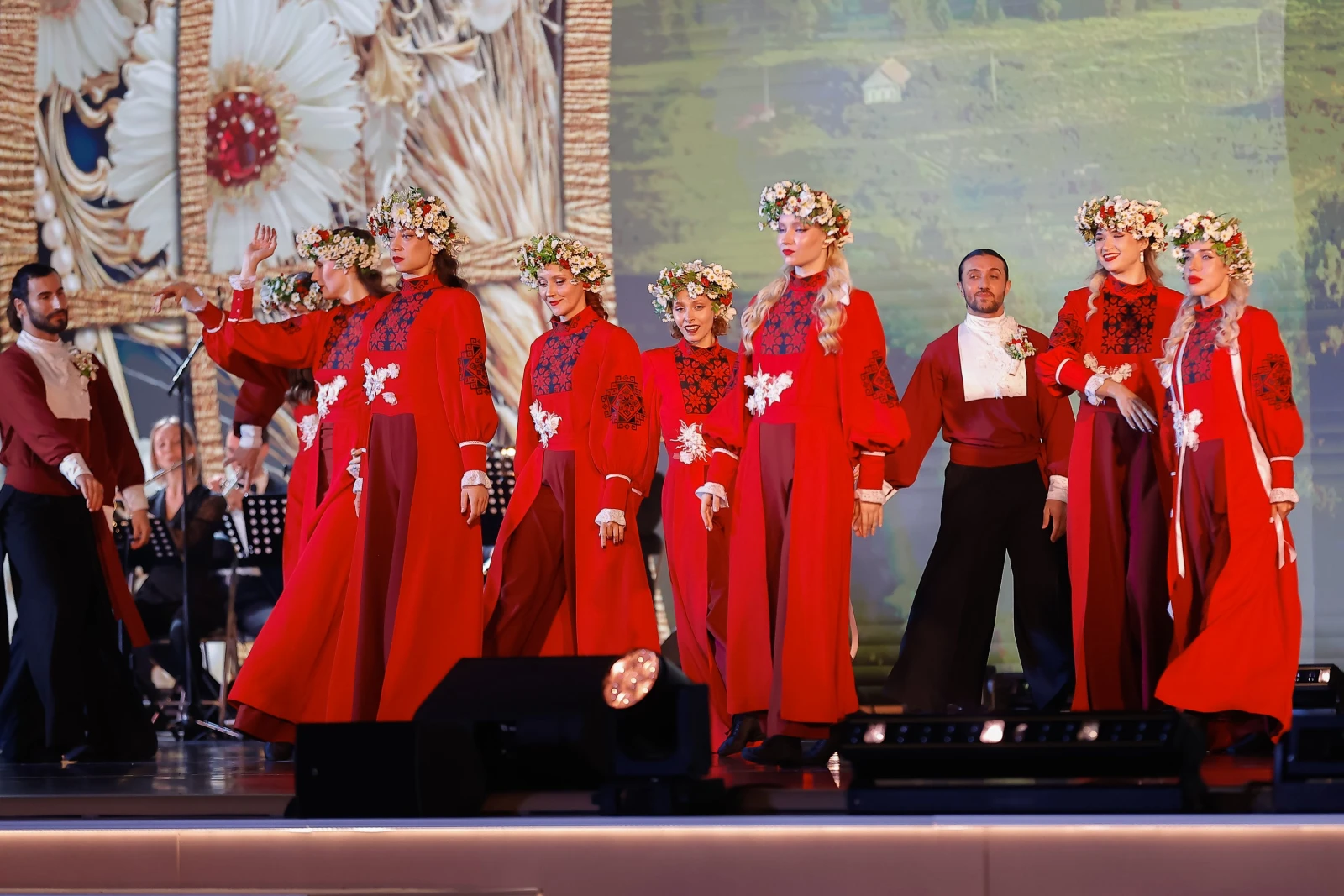 Musical and choreographic parable "Khorovod. Wedding"