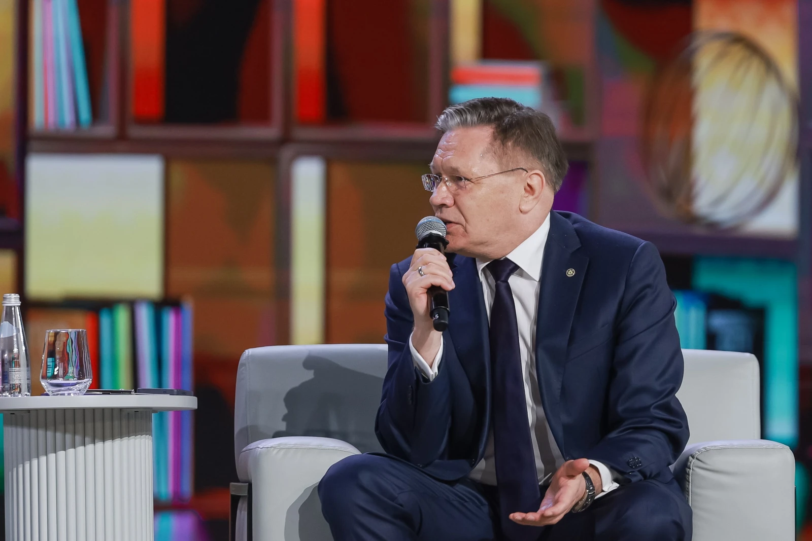 All-Russian Homeroom Teachers' Forum and the First School Principals' Forum