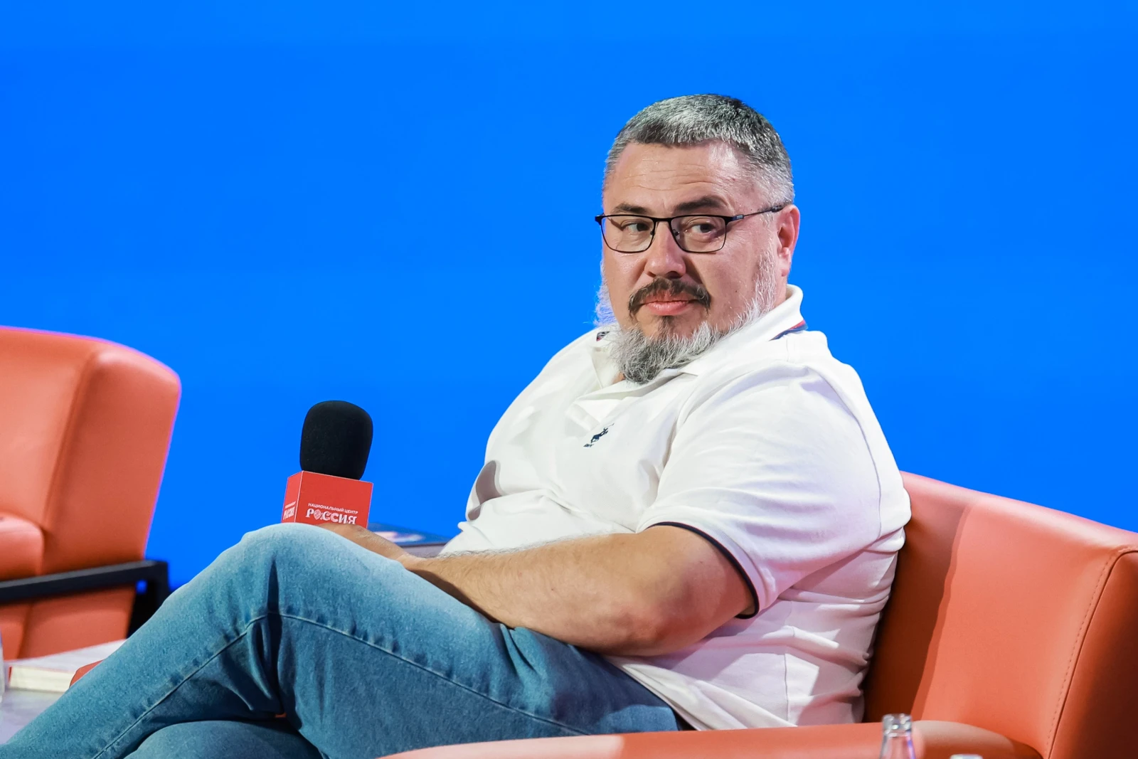 "What to Read?!". The Image of the Person of the Future in the Works of Ivan Yefremov