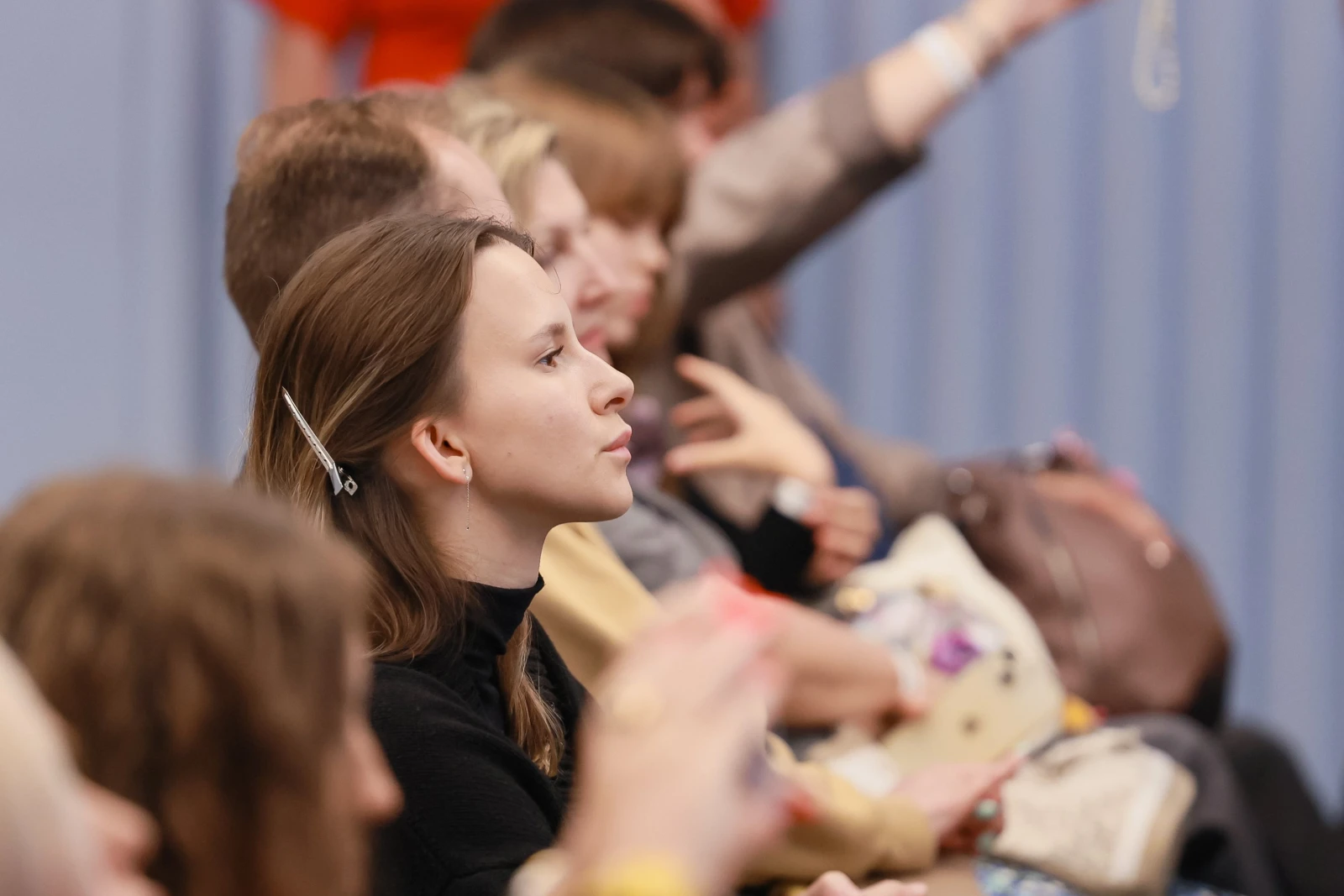 The role of the family in the lives of Russians: upbringing, traditions and the image of the future