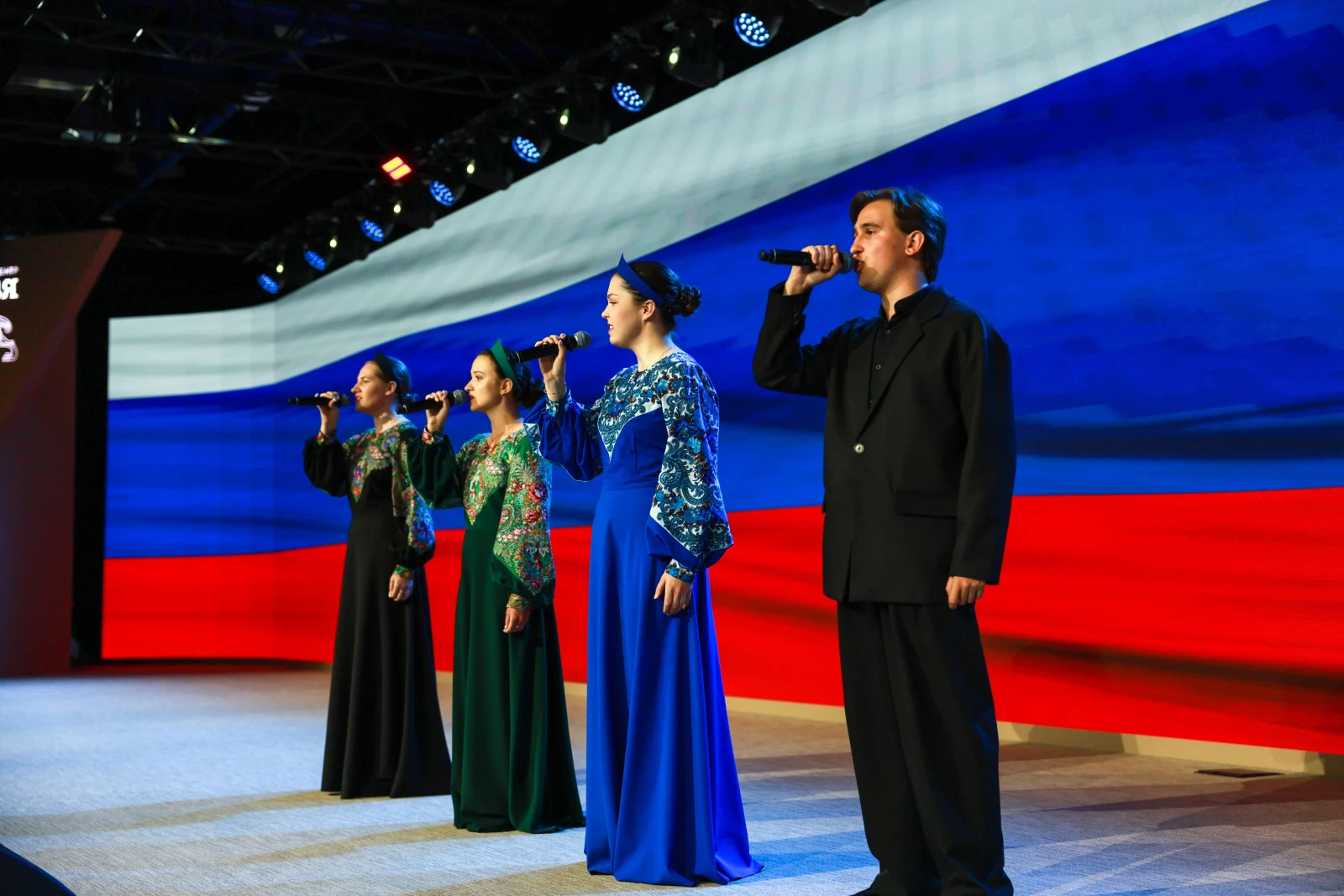 Graduation at the Young Journalists School