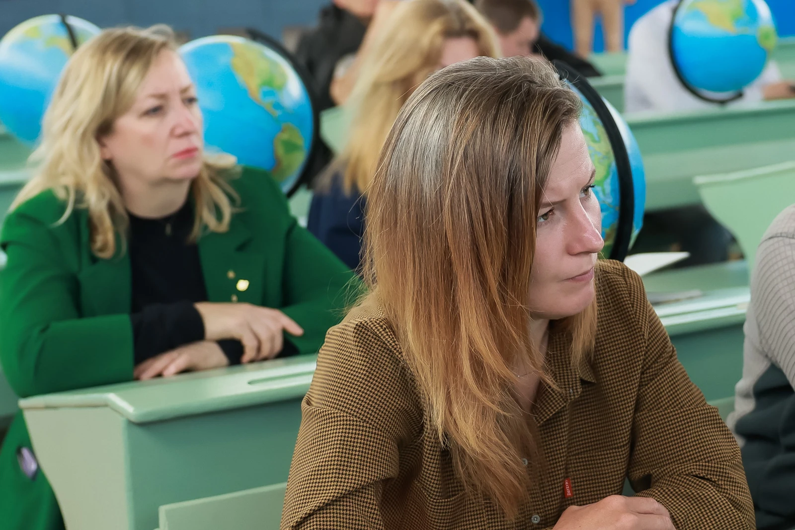 Session "The Role of Public, Scientific and Industrial Associations in Developing Educational Programmes for Young People"