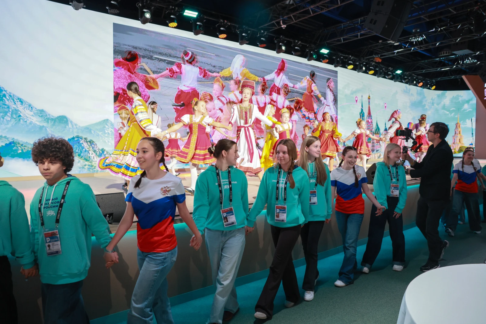 Opening of the Young Tour Guides School of Russia