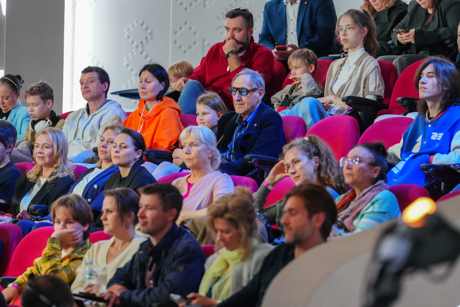 Lecture Hall: AI and Its Role in Space Exploration