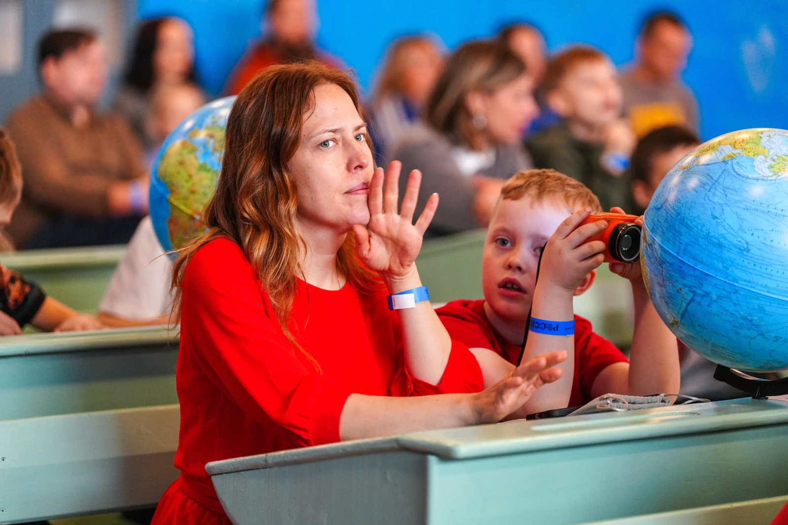 Exploring Russia: through thorns to the stars — extraterrestrial cartography