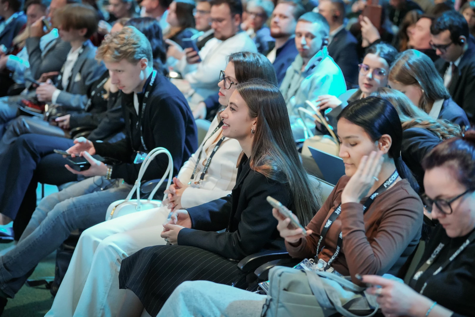 "Dialogue on Fakes 4.0" Forum