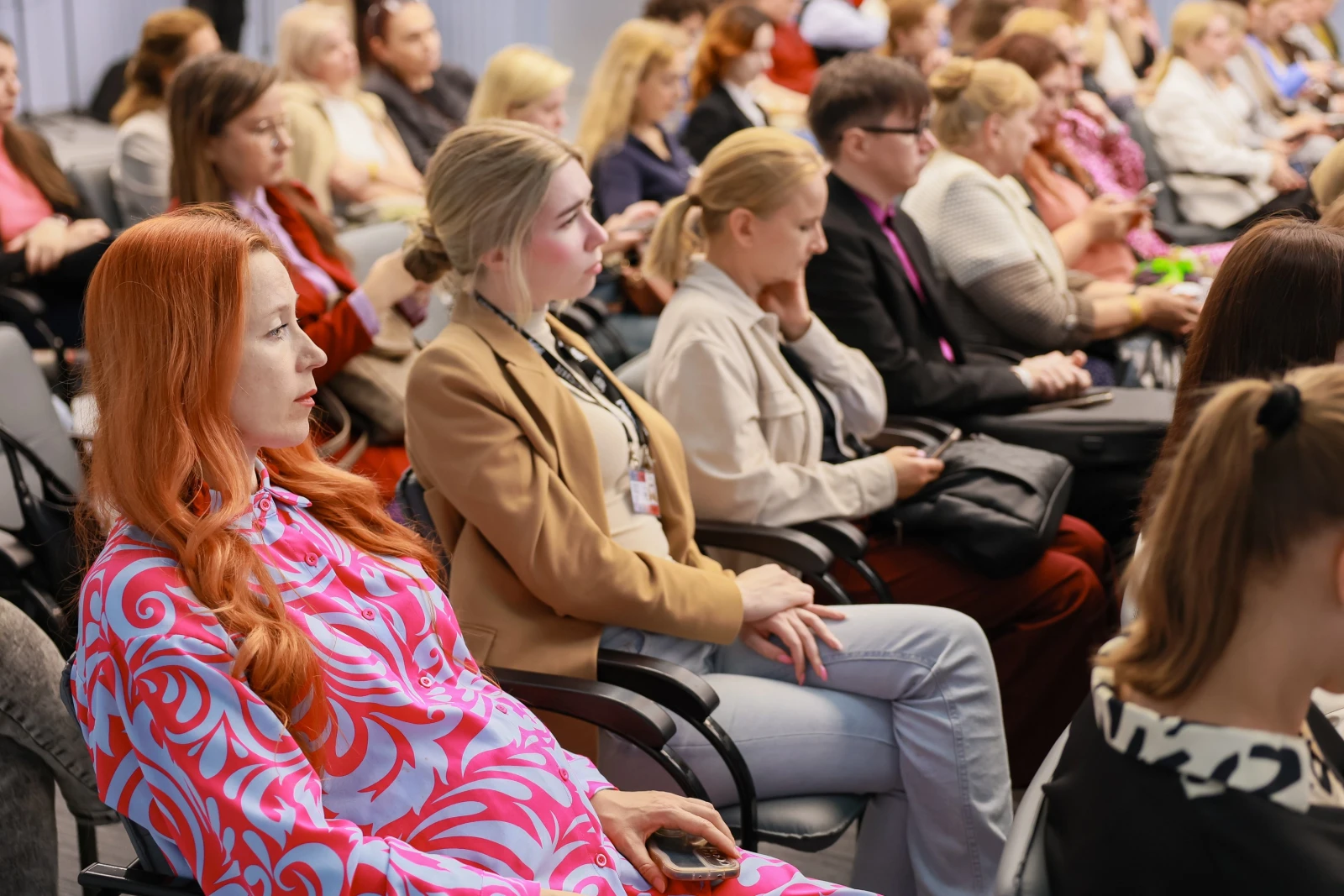 The role of the family in the lives of Russians: upbringing, traditions and the image of the future