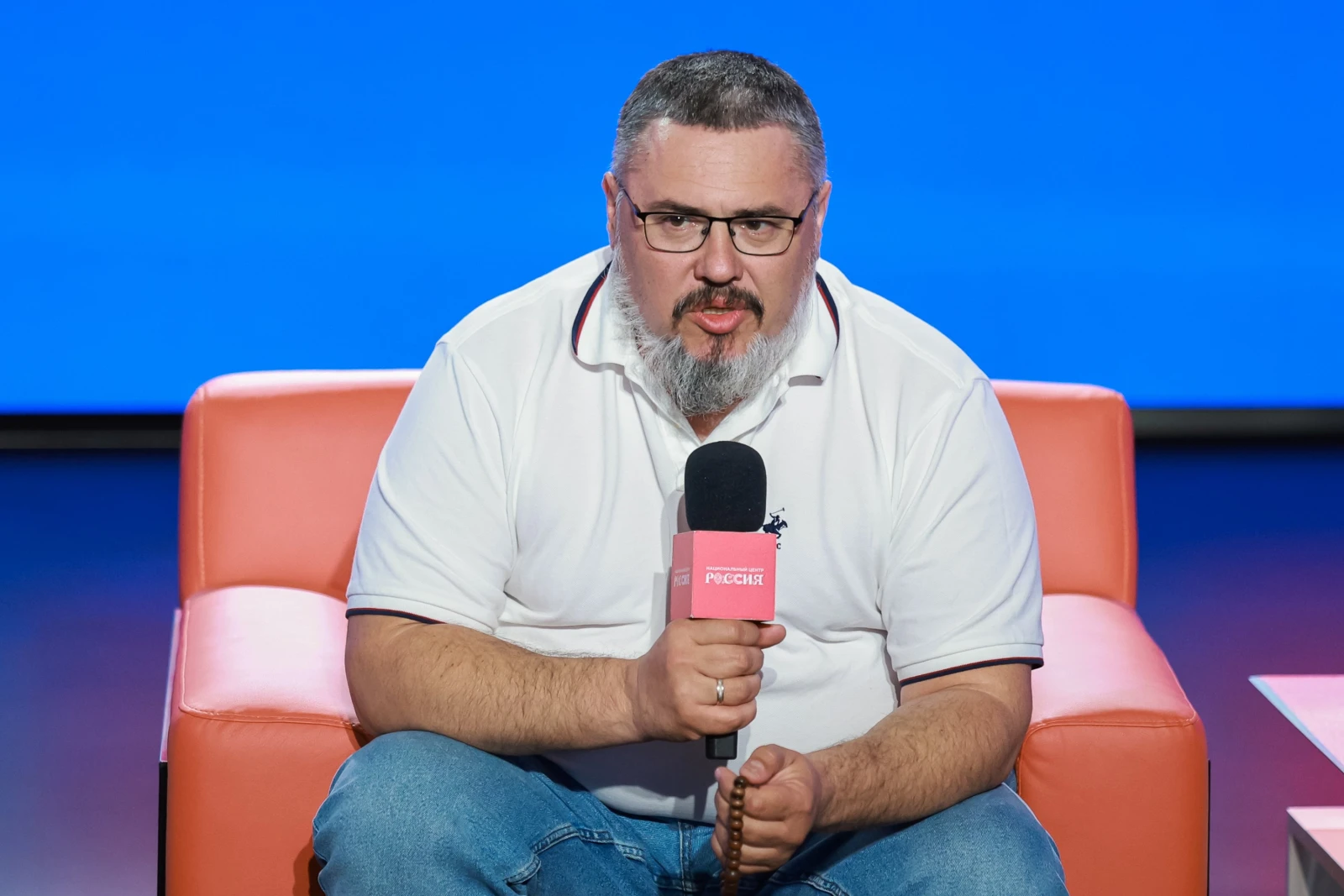 "What to Read?!". The Image of the Person of the Future in the Works of Ivan Yefremov