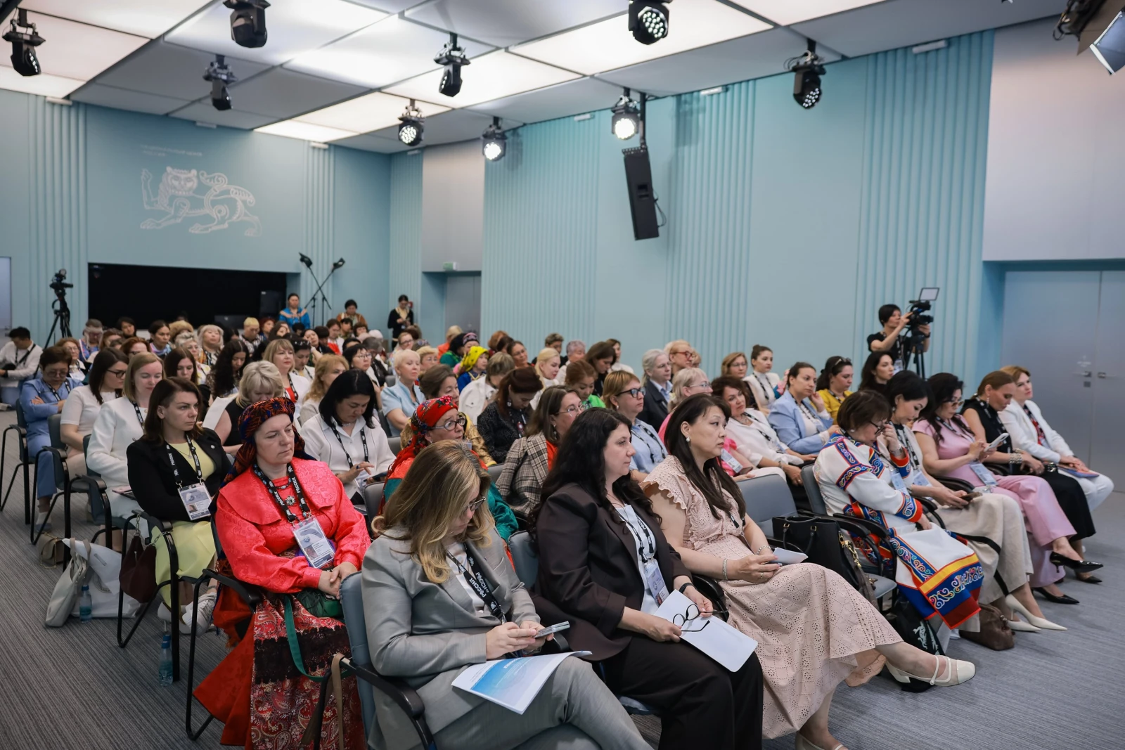 II Forum of Women of the North. Day 2