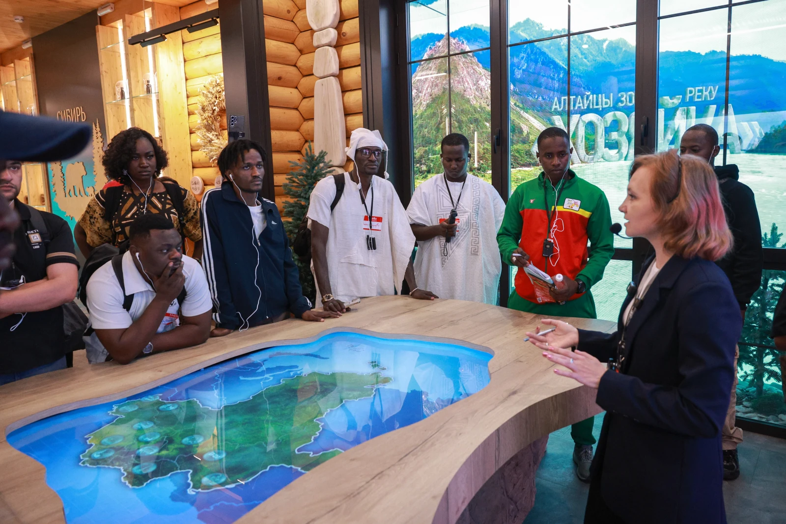 "Russia — Africa: New Media Meanings" - blog tour and opening