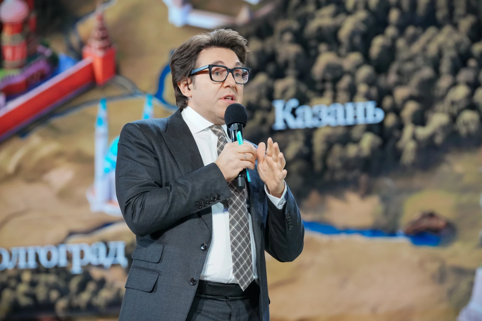All-Russian Homeroom Teachers' Forum and the First School Principals' Forum. Day 2 and 3