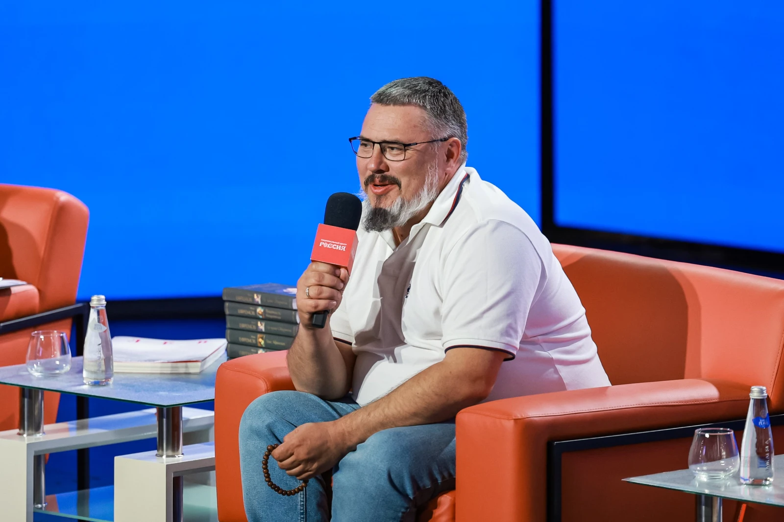 "What to Read?!". The Image of the Person of the Future in the Works of Ivan Yefremov
