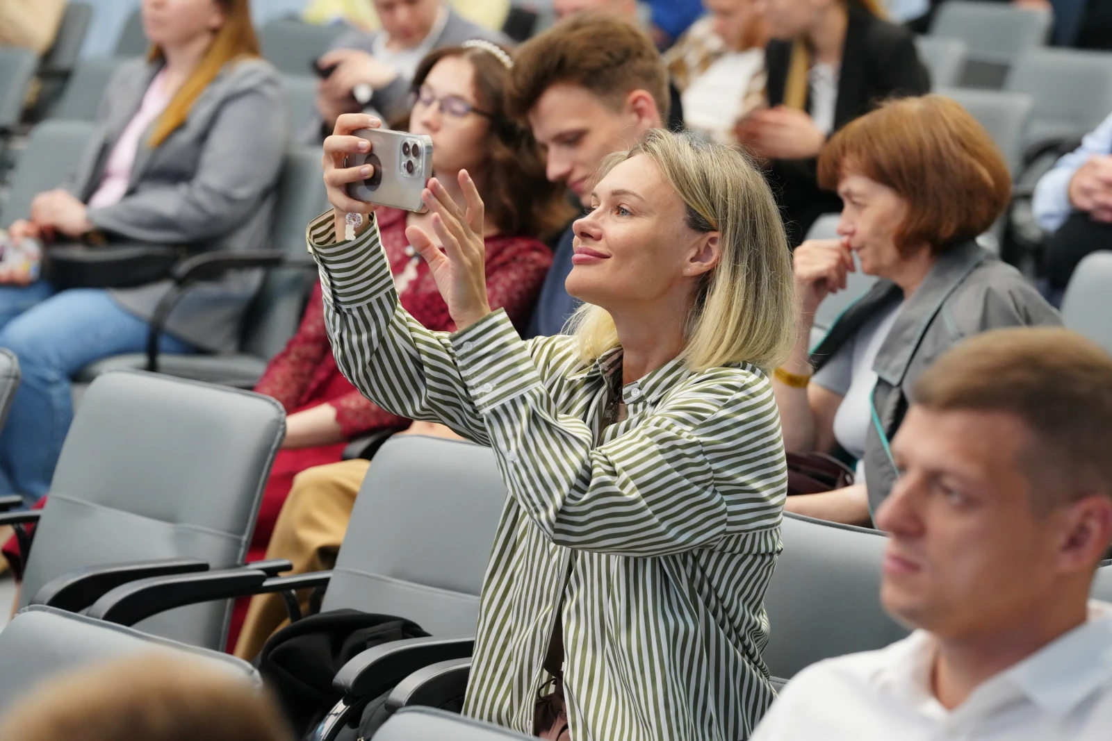Family as a union: what brings generations closer and helps them grow together