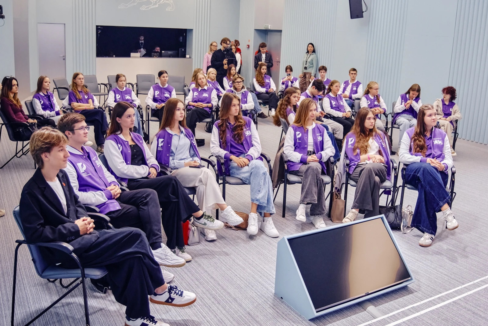 Working meeting for Young Journalists School graduates