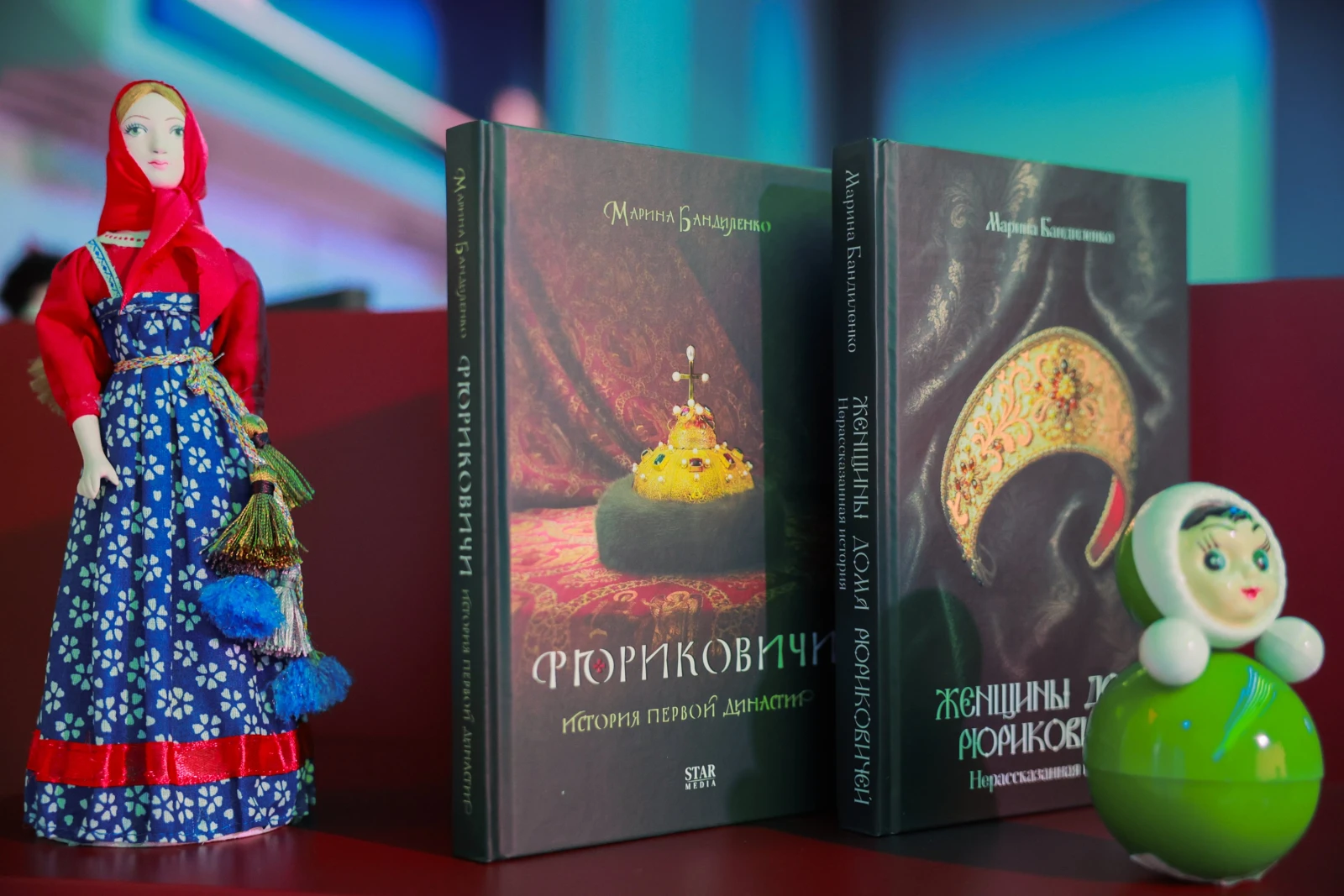 "What to Read?!". Strong and inspiring: women in Russian history and literature