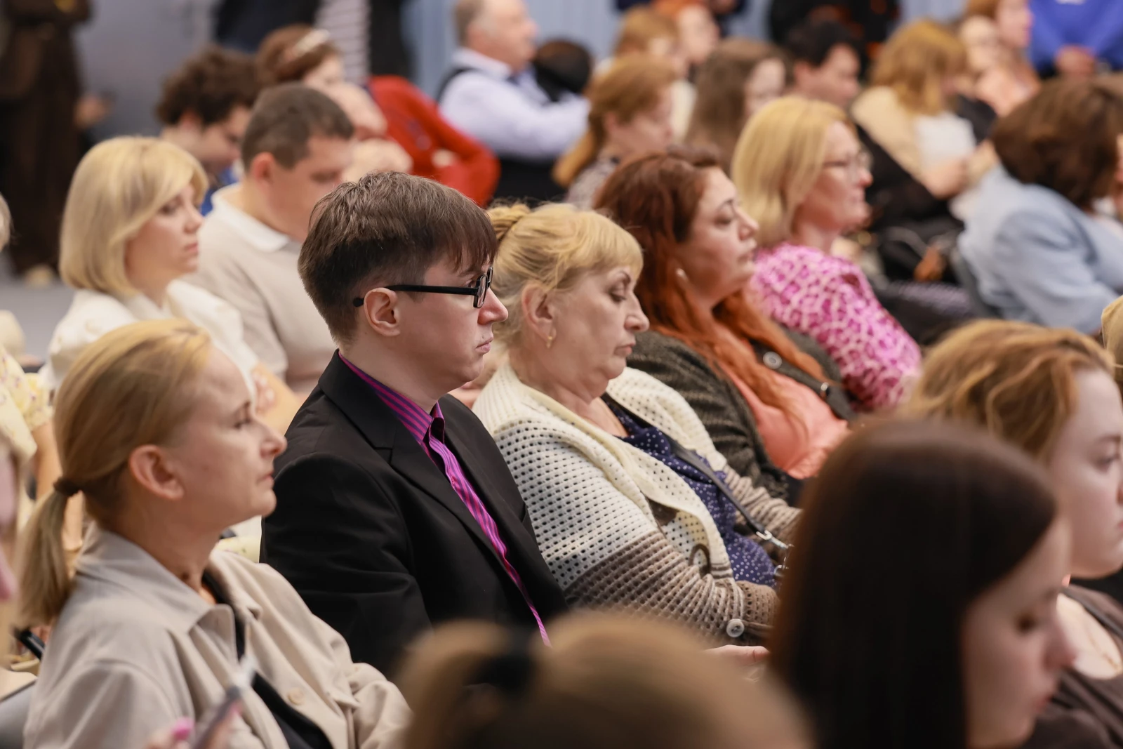The role of the family in the lives of Russians: upbringing, traditions and the image of the future