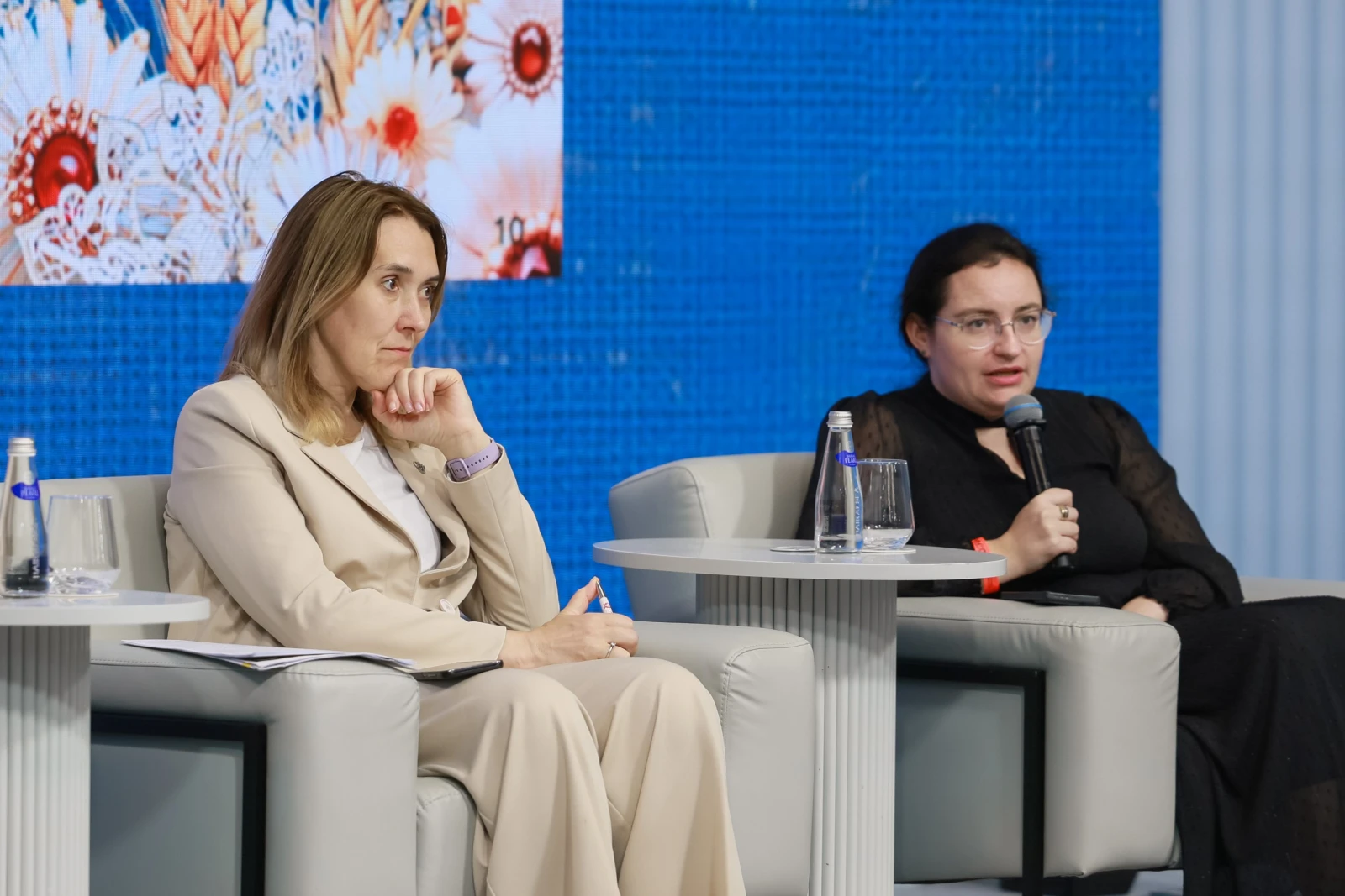 The role of the family in the lives of Russians: upbringing, traditions and the image of the future
