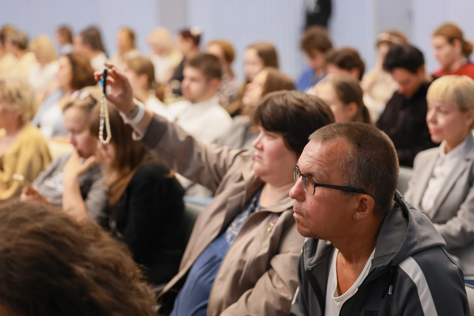 The role of the family in the lives of Russians: upbringing, traditions and the image of the future