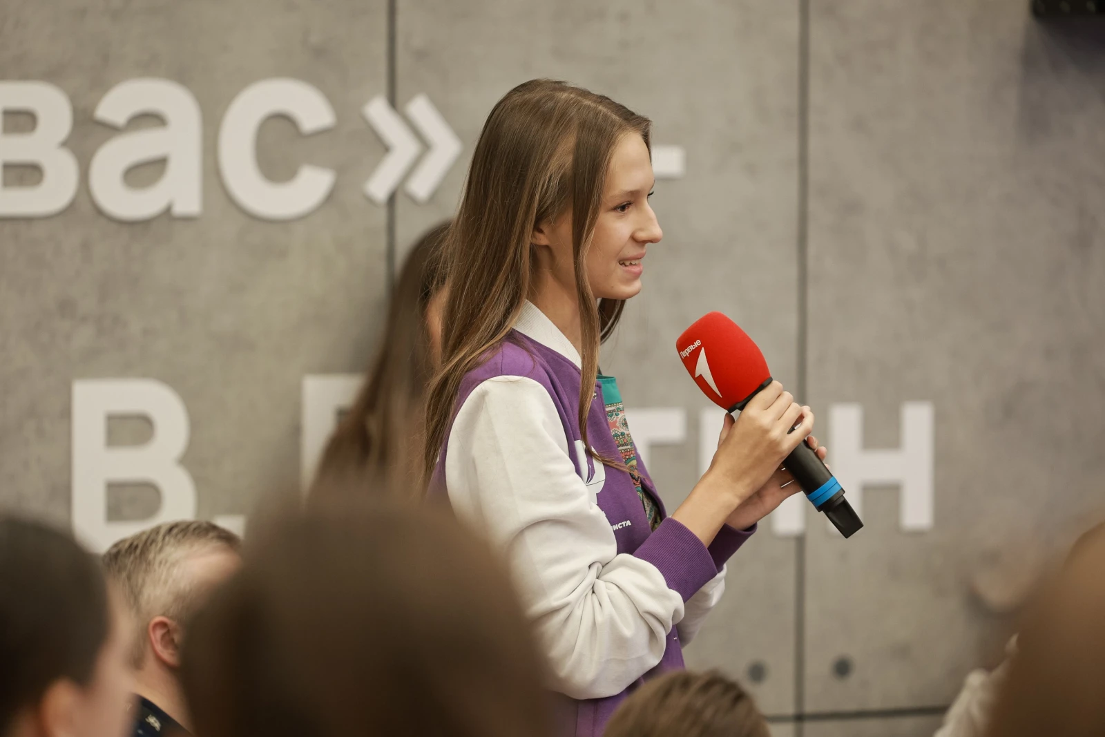Master-meeting with Maxim Anufriyev at the Young Journalists School of the National Centre RUSSIA