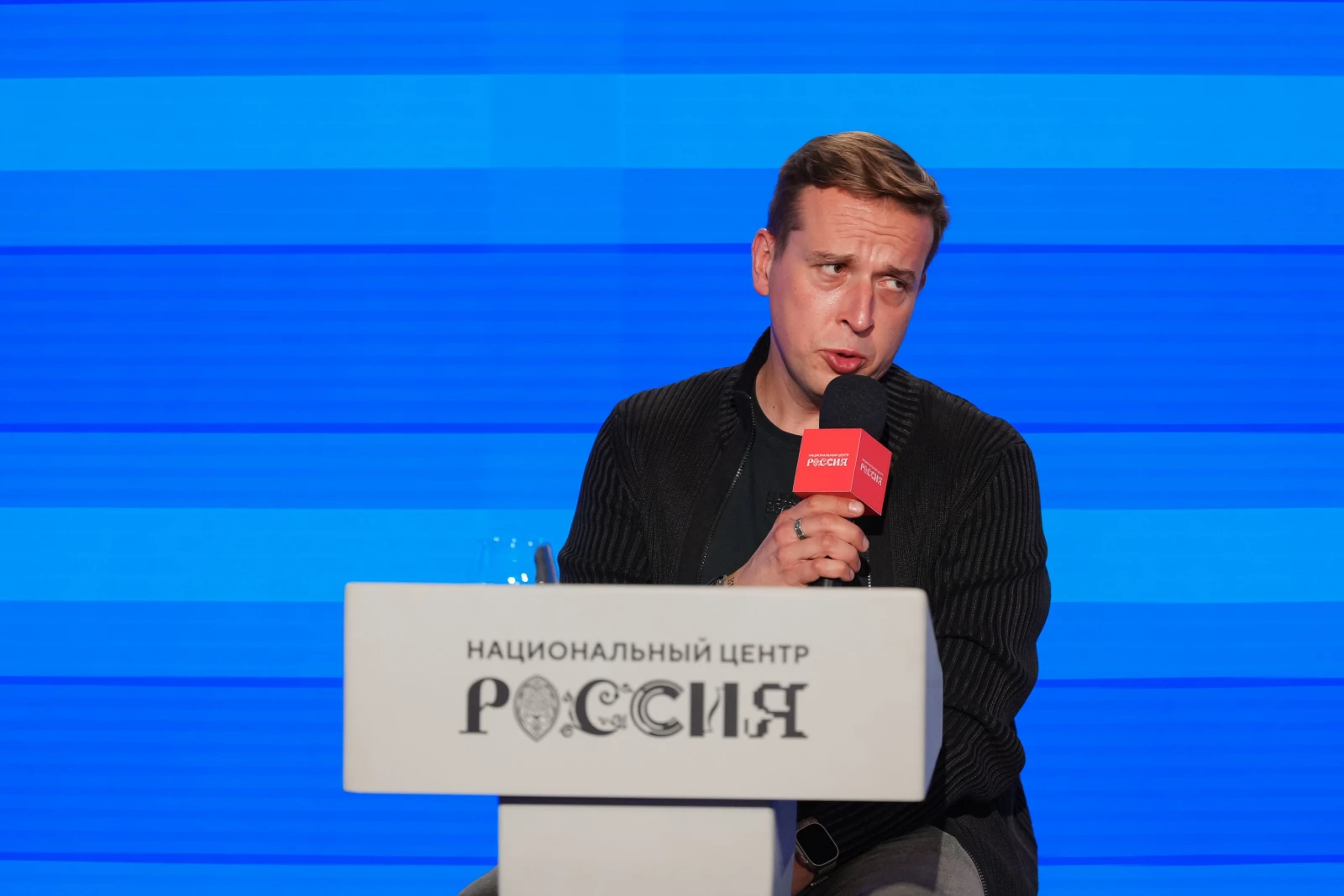 Literary Club of the National Centre RUSSIA "Battle of Talents: Dostoevsky vs Bulgakov"