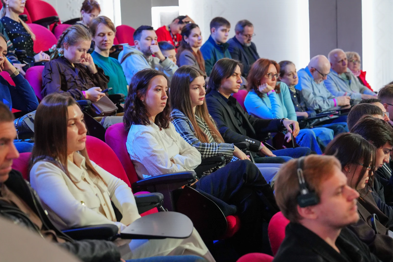 Lecture Hall: AI and Its Role in Space Exploration