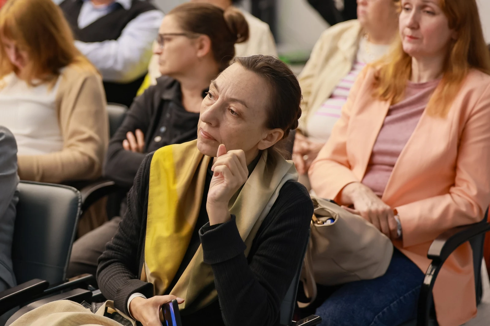 The role of the family in the lives of Russians: upbringing, traditions and the image of the future